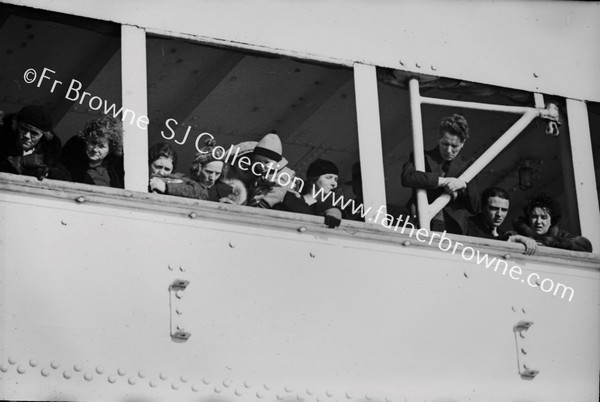 SS CALEDONIA PASSENGERS